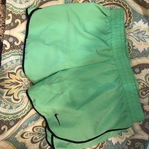 💫5for $25 Women’s xsmall shorts